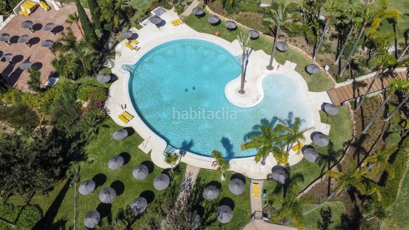 Foto 106025eb-7df5-494f-bcd7-4f4699e07580. Pis amb aparcament a bahía de Marbella Marbella