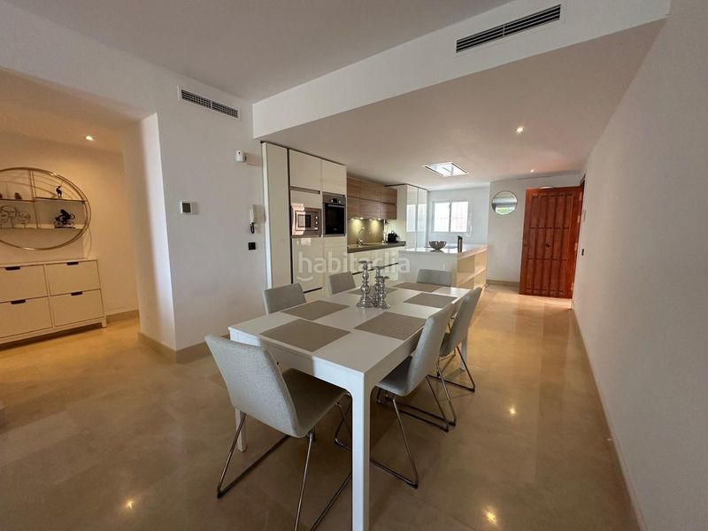 Foto 49067f42-2233-4af0-9ea3-daa1c75f5068. Piso en Las Brisas Marbella