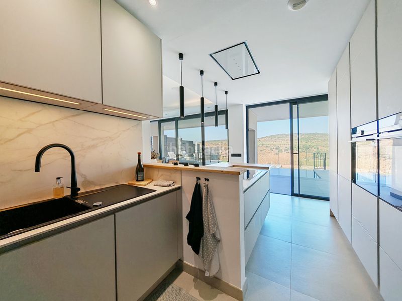 Foto c8d205b2-ddef-4bf7-a61e-3aff457301d9. Casa adossada a Centro Estepona