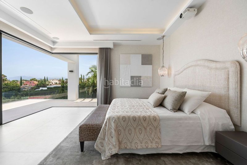 Foto 3f46e3b7-335f-49e5-aea2-8915e20f218a. Casa adossada amb aparcament a Sierra Blanca Marbella