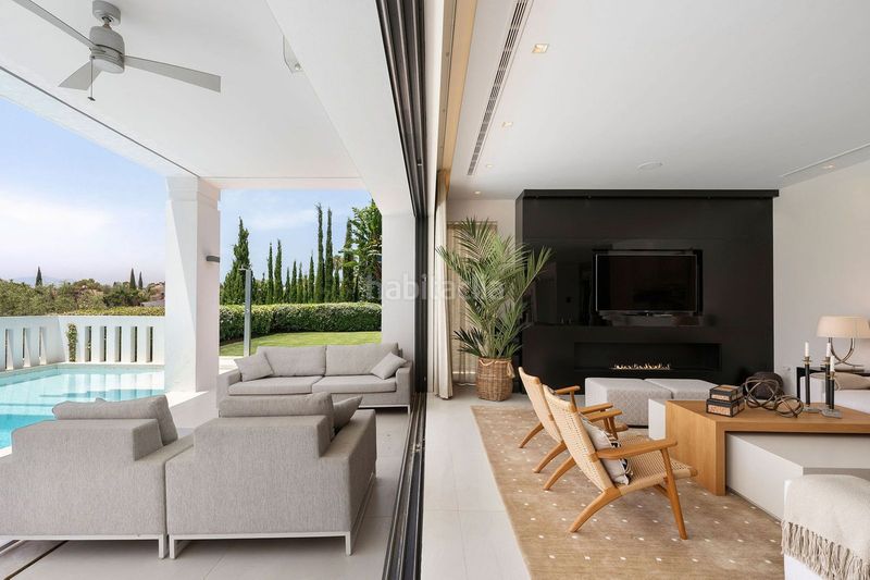 Foto 79bee8ef-74cd-4c1b-9780-664167eb2bae. Casa adossada amb aparcament a Sierra Blanca Marbella