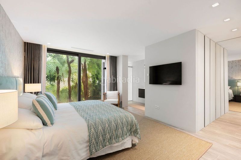 Foto 90621a1e-1bed-43f7-85fd-c665cd9d19aa. Casa adossada amb aparcament a Sierra Blanca Marbella