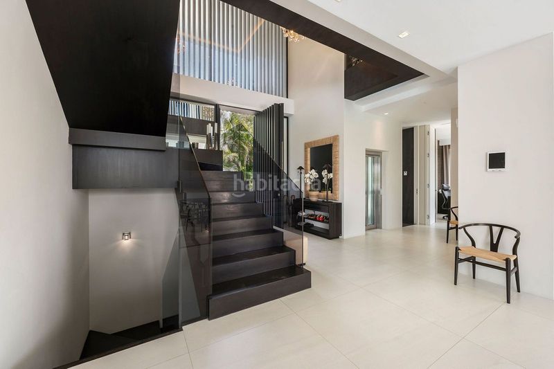 Foto a8a0c497-477d-4c0a-8b0e-451c916e3570. Casa adossada amb aparcament a Sierra Blanca Marbella