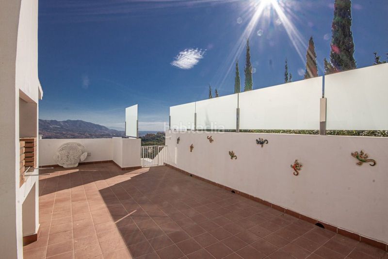 Foto 7a7dc0fa-c509-433a-bf1b-9bd22c4b3c5a. Casa adossada a La Mairena Ojén