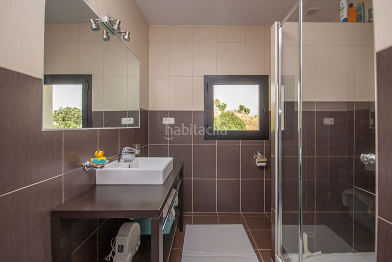 Foto abcb785d-1435-4aaa-b0b0-296bb78174f4. Casa adossada a La Mairena Ojén