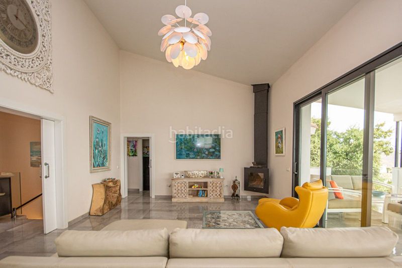Foto da4cf372-704d-40ad-9a64-3d4f4d18d62e. Casa adossada a La Mairena Ojén