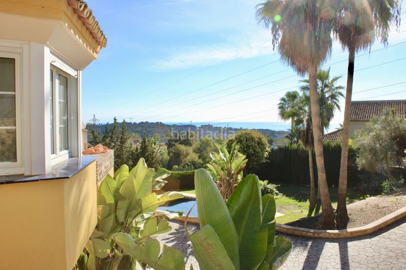 Foto cf943a1d-4cd2-4987-912a-847072a70e7d. Casa adossada amb aparcament a Hacienda Las Chapas Marbella