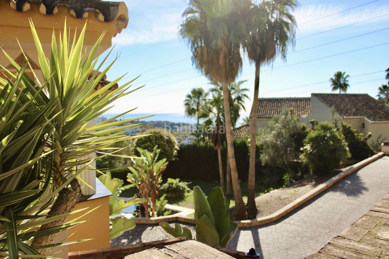 Foto d4adabdc-8dc2-4b38-ad6f-b704408047fa. Casa adossada amb aparcament a Hacienda Las Chapas Marbella