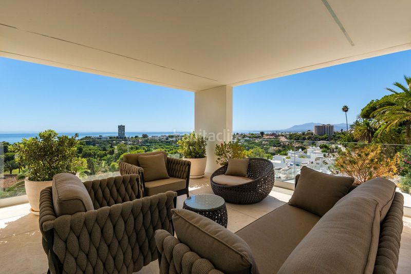 Foto 3ac3a9d2-daef-4376-a825-cd72d9718114. Casa adossada amb aparcament a Casco Antiguo Marbella