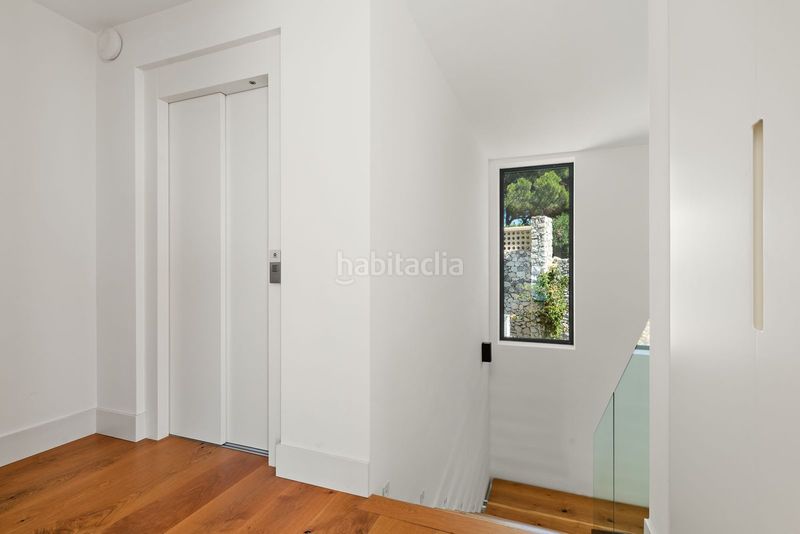 Foto 74f1baaa-5daa-4211-b98c-000d19e15972. Casa adossada amb aparcament a Casco Antiguo Marbella