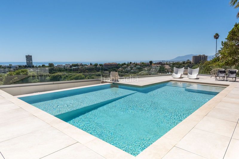 Foto e42378a0-7d4b-41ec-9846-2b41cf2b413d. Casa adossada amb aparcament a Casco Antiguo Marbella