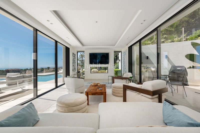 Foto efde9ea4-d063-4812-bdff-a968ebd8d87f. Casa adossada amb aparcament a Casco Antiguo Marbella