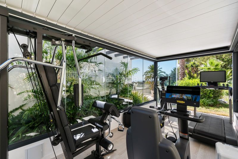 Foto fb0fa793-15f8-473a-9654-80899f22d504. Casa adossada amb aparcament a Casco Antiguo Marbella