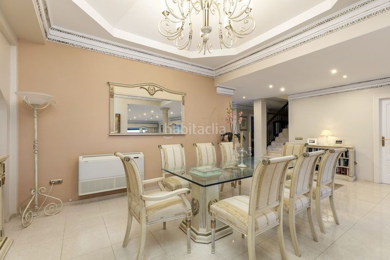 Foto 055062b5-dd35-46b7-a53a-956176135538. Casa adosada en Marbesa Marbella