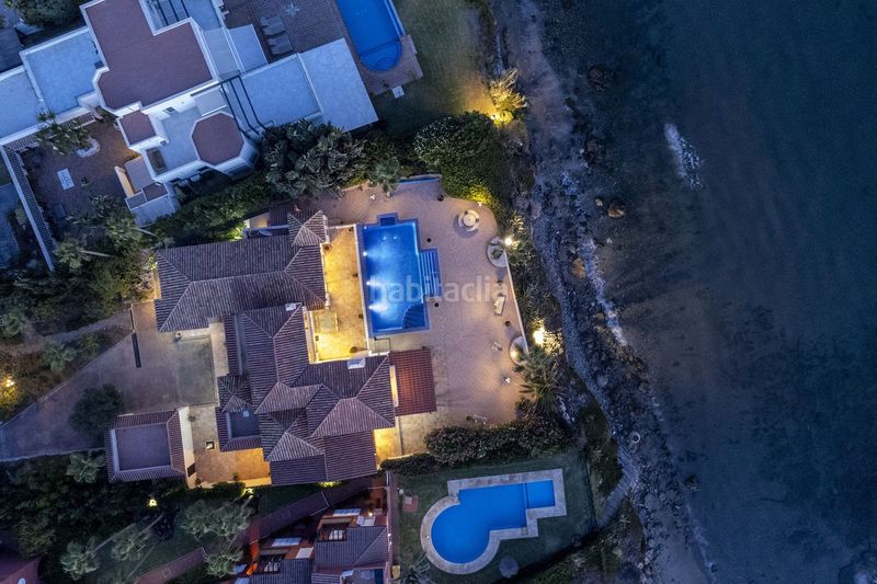 Foto 61a60ab8-9e75-455e-b3d5-71739f6639dc. Casa adosada en Marbesa Marbella