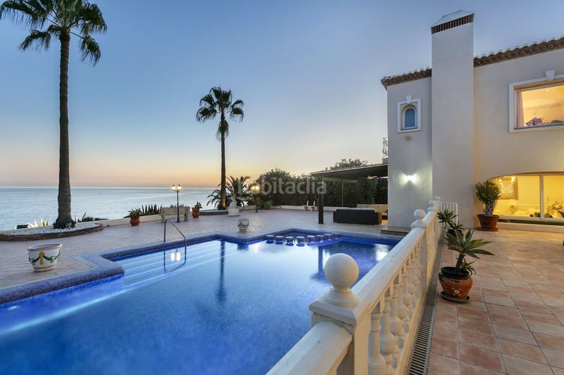 Foto a6b10387-959d-4de3-8c53-8ae5d84e2f48. Casa adosada en Marbesa Marbella