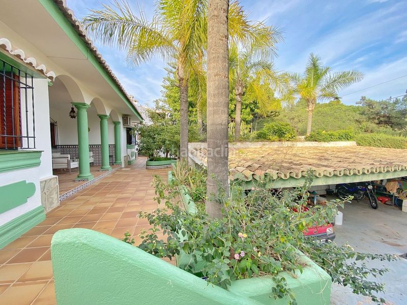 Foto cf6a26e6-ad27-4d0f-800d-acadf1cd8fe5. Casa adossada amb aparcament a Casco Antiguo Marbella