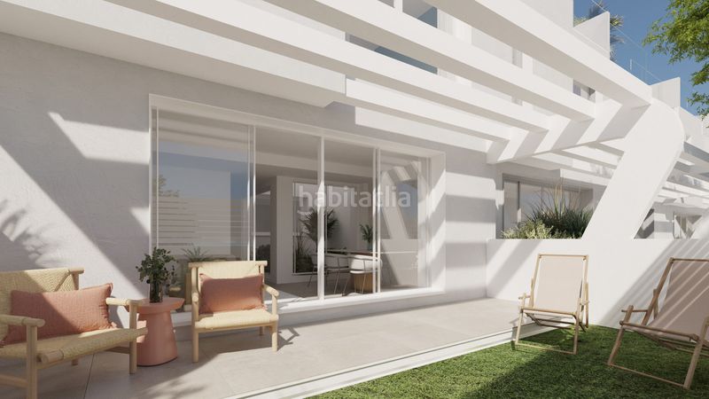 Foto 4c82224e-3298-42a0-a622-8ab27caf3e03. Casa adossada amb aparcament a Zona Calvario Estepona