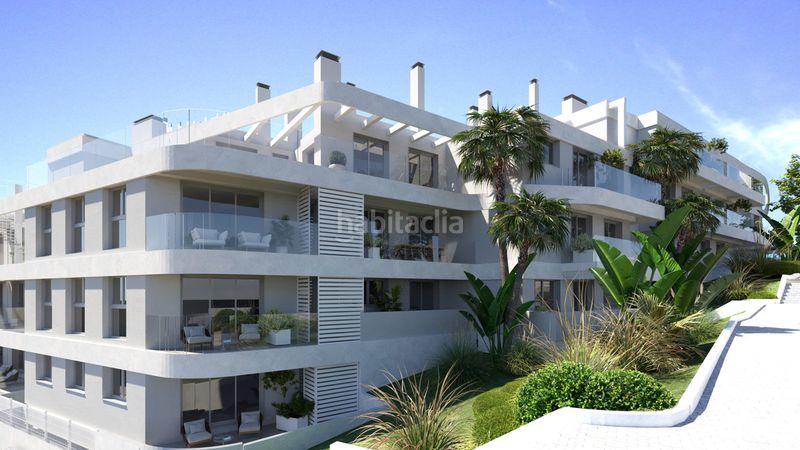 Foto 87d5fe4d-cbca-4f2c-983f-92280dda9ae7. Casa adossada amb aparcament a Zona Calvario Estepona