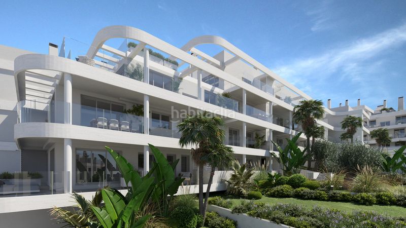 Foto f37389e3-4619-419e-b5a9-3a5d76bdcfd6. Casa adossada amb aparcament a Zona Calvario Estepona