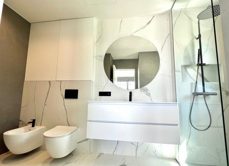 Foto 1a01f992-7659-4572-9f0a-bd2a0cb4f3a2. Casa adossada a Casco Antiguo Marbella