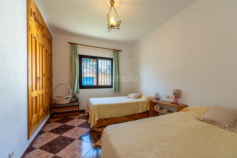 Foto 9fefd8eb-ef20-4f42-9d82-98b1b66e1fa2. Casa adosada en Las Chapas - Alicate Playa Marbella