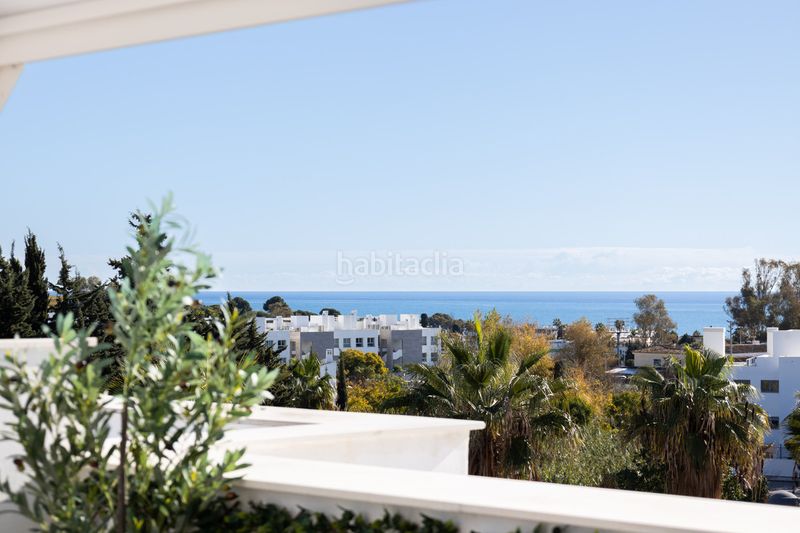 Foto 4d06c9b6-ef10-4521-b422-0266526f4333. Casa adosada en Centro Estepona