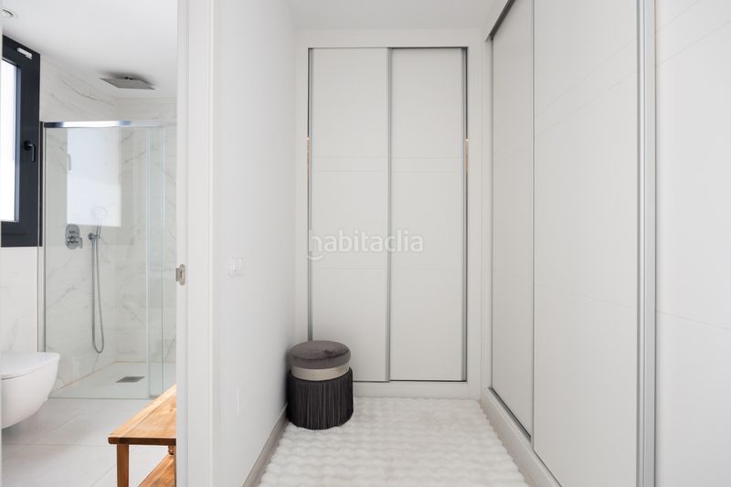 Foto 85bafce2-bf80-4fa6-b4b0-136e1047de63. Casa adosada en Centro Estepona
