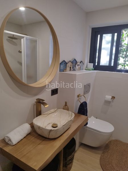 Foto bf85e312-7e5f-456d-93c1-e26d4d1be751. Casa adosada en Centro Estepona