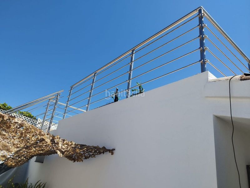 Foto cf6b793c-5710-4127-9677-b3676982877a. Casa adosada en Centro Estepona