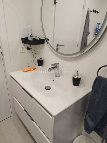 Foto fde3e8fc-c3a3-4652-a1bb-a0b48d58d3af. Casa adosada en Centro Estepona