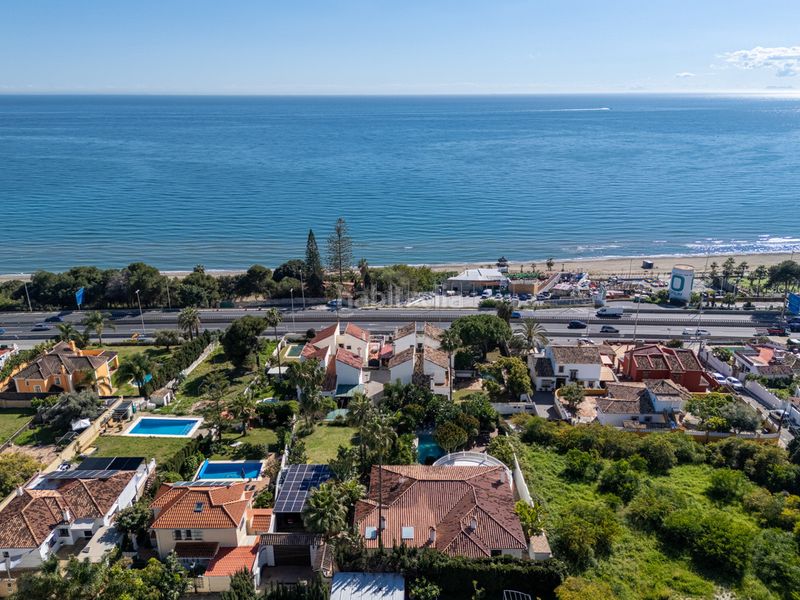 Foto 4bd8c542-2a59-40b5-9fe1-edf9371219a7. Casa adossada a Casco Antiguo Marbella
