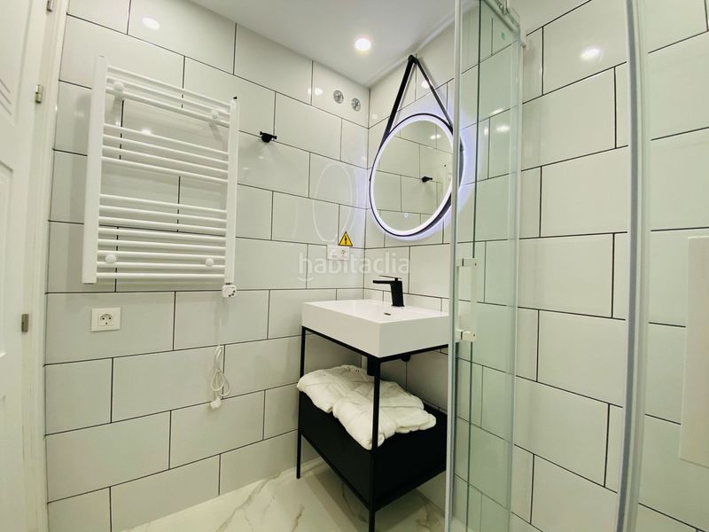 Foto d0fee3dc-e71b-4890-aff9-98671906a6ea. Casa adossada a Casco Antiguo Marbella