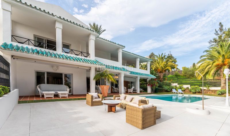 Foto be6f5a4e-5493-433f-ad3e-e1effa88d914. Casa adossada a La Quinta Benahavís