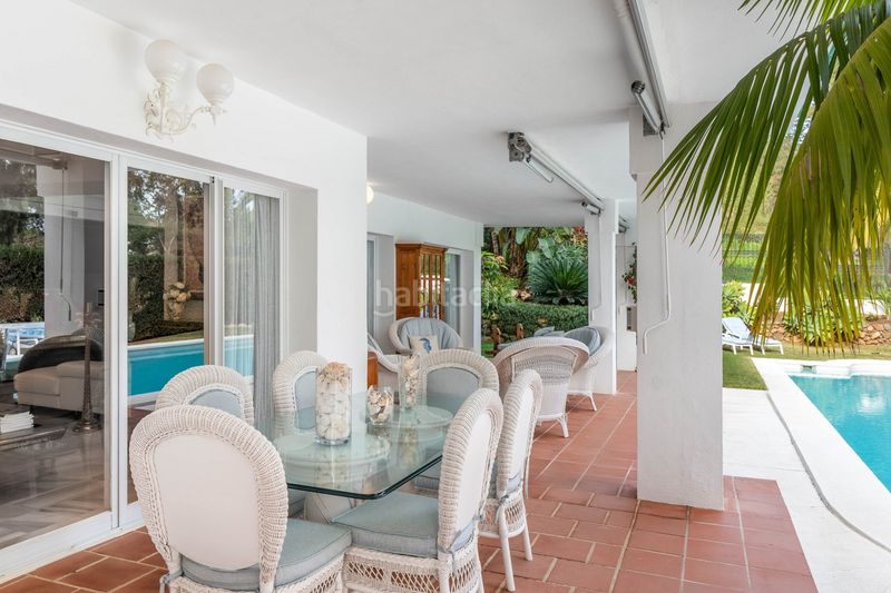 Foto f0db604f-840b-4c9b-8f2e-1d6c507f6353. Casa adossada a La Quinta Benahavís