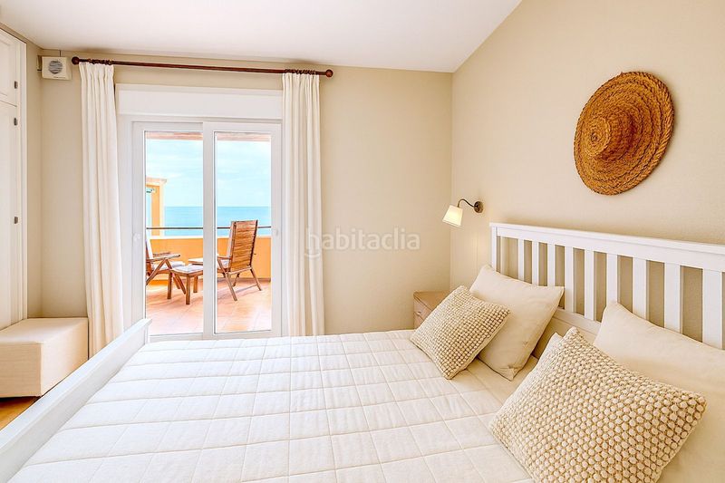 Foto 35c0b672-6e3d-4055-89a2-3d31feacb16b. Casa adosada en Centro Estepona