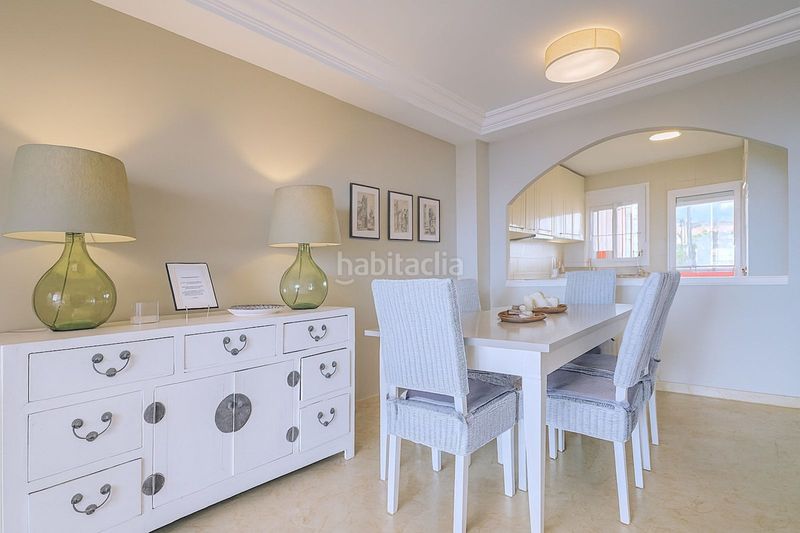 Foto 468a77e7-5775-438a-af53-b0f851db7ffb. Casa adosada en Centro Estepona