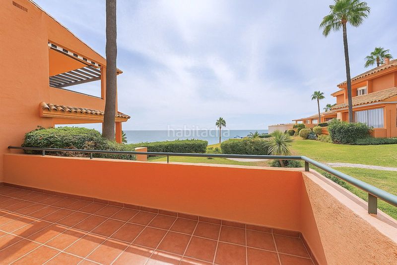 Foto 8cc4124f-c650-4a32-b2ba-9900f8d3ace5. Casa adosada en Centro Estepona