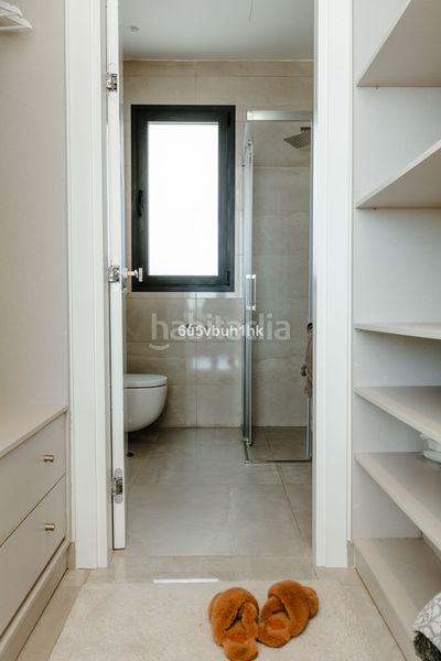 Foto 633b5df2-168d-441d-8ab5-9a6524d7b1ab. Casa adosada en Centro Estepona