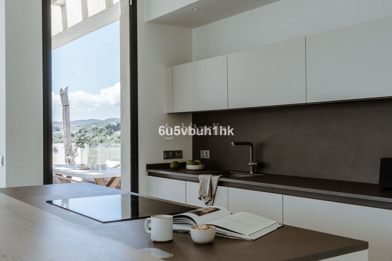 Foto 11e76573-fe85-47ab-8c9c-19bdb2ef4cd3. Casa adossada a Centro Estepona