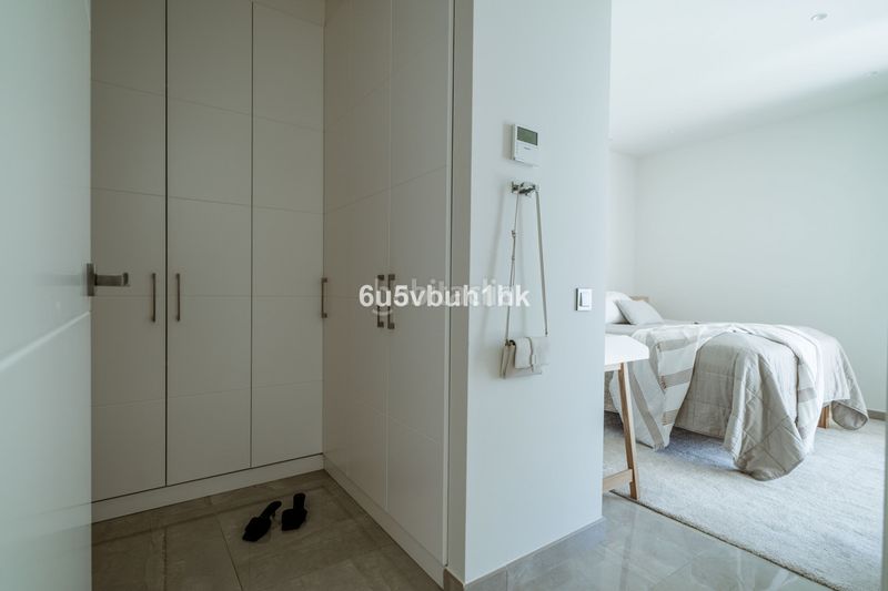 Foto 61b04678-1b2b-4b03-85e9-88ee8340690d. Casa adossada a Centro Estepona