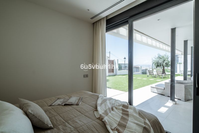 Foto 630637f5-4bd2-4556-9860-2cfb88115a56. Casa adossada a Centro Estepona