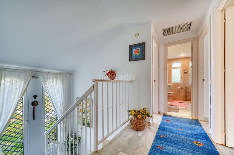 Foto 0b3ce674-7258-4527-8eb8-e04ef384f770. Casa adossada amb aparcament a Las Brisas Marbella