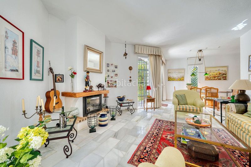 Foto fc112950-d746-4e40-92b8-89d5f15d52b8. Casa adossada amb aparcament a Las Brisas Marbella