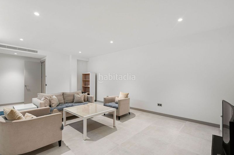 Foto ac822e2c-616e-4658-8f11-65b2a41e0acf. Casa adossada amb aparcament a Las Brisas Marbella