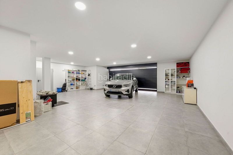 Foto 6f377479-4ff0-4f6c-9cf4-b5d22e732d5d. Maison jumelée avec parking dans Las Brisas Marbella