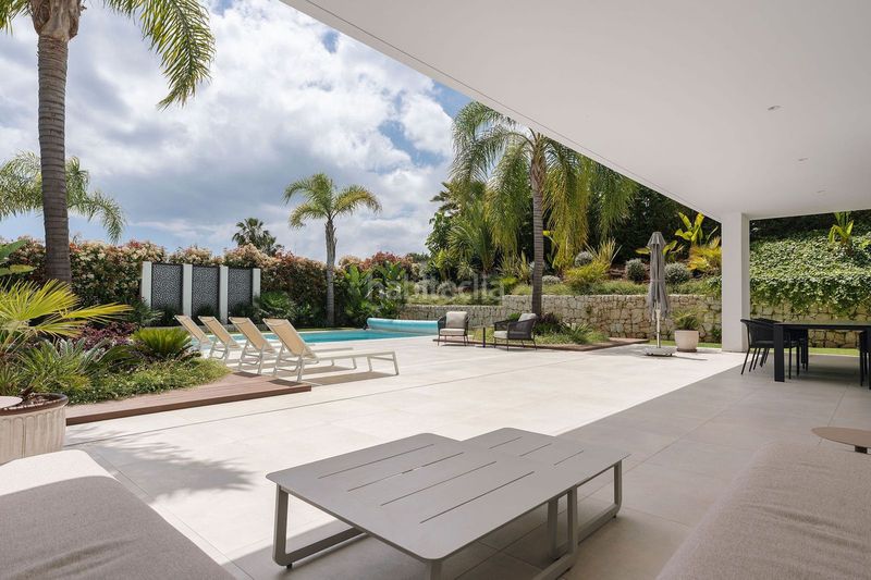 Foto e5648d66-443e-45e0-bba6-4d2ab0d8acbe. Maison jumelée avec parking dans Las Brisas Marbella