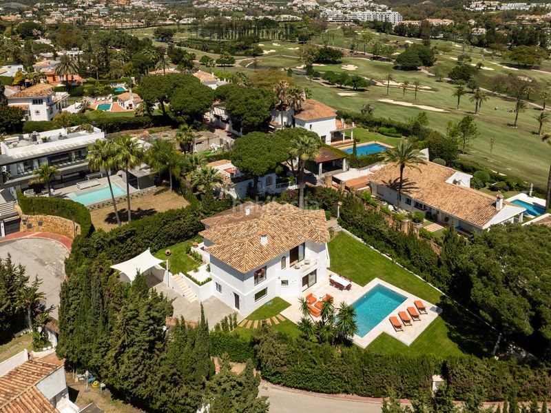 Foto 301498ff-91ff-48ca-befe-ab7b8e6ea8a4. Casa adossada a Las Brisas Marbella