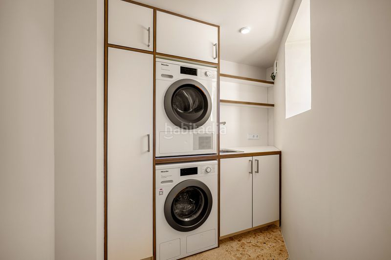 Foto 875e9809-0cc8-40ea-aa7b-c1f06f34f479. Casa adossada a Las Brisas Marbella