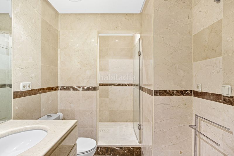 Foto a68278f2-6279-4ed9-80e1-ed4db4f11434. Piso en Las Brisas Marbella